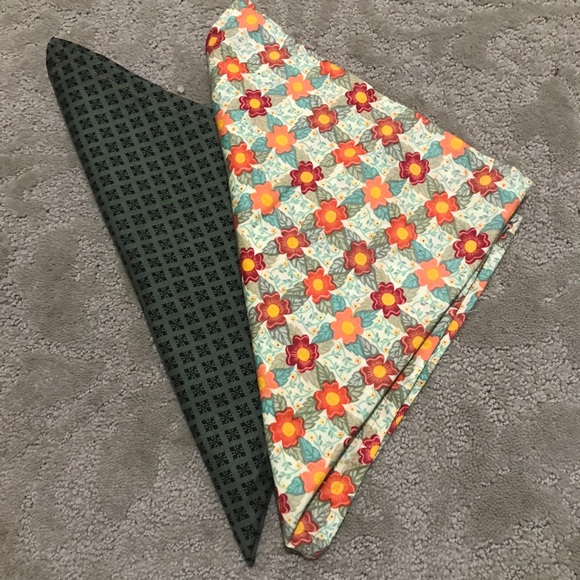 Table Cloth - Picture 8 of 8